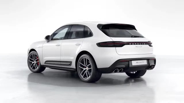 2026 Porsche Macan S - Image 18 of 31