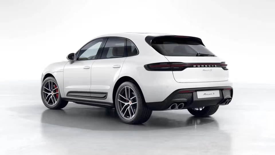 2026 Porsche Macan S - Image 19 of 31