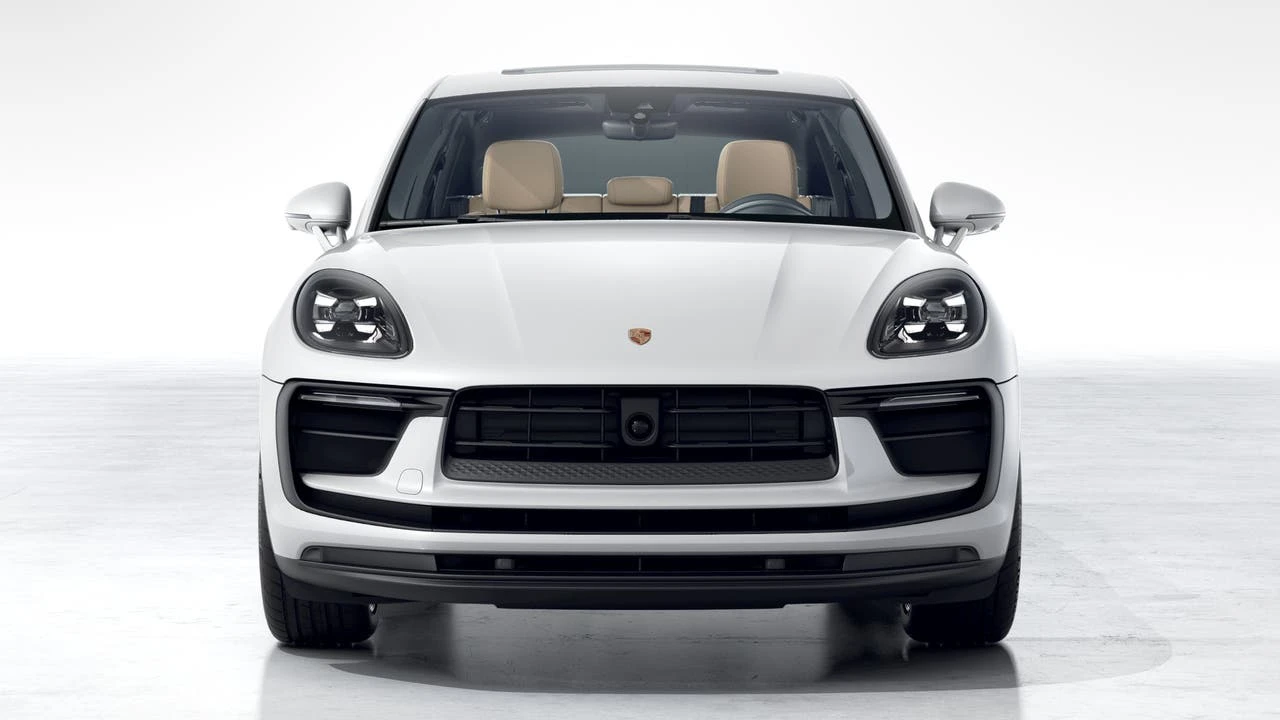 2026 Porsche Macan S - Image 8 of 10