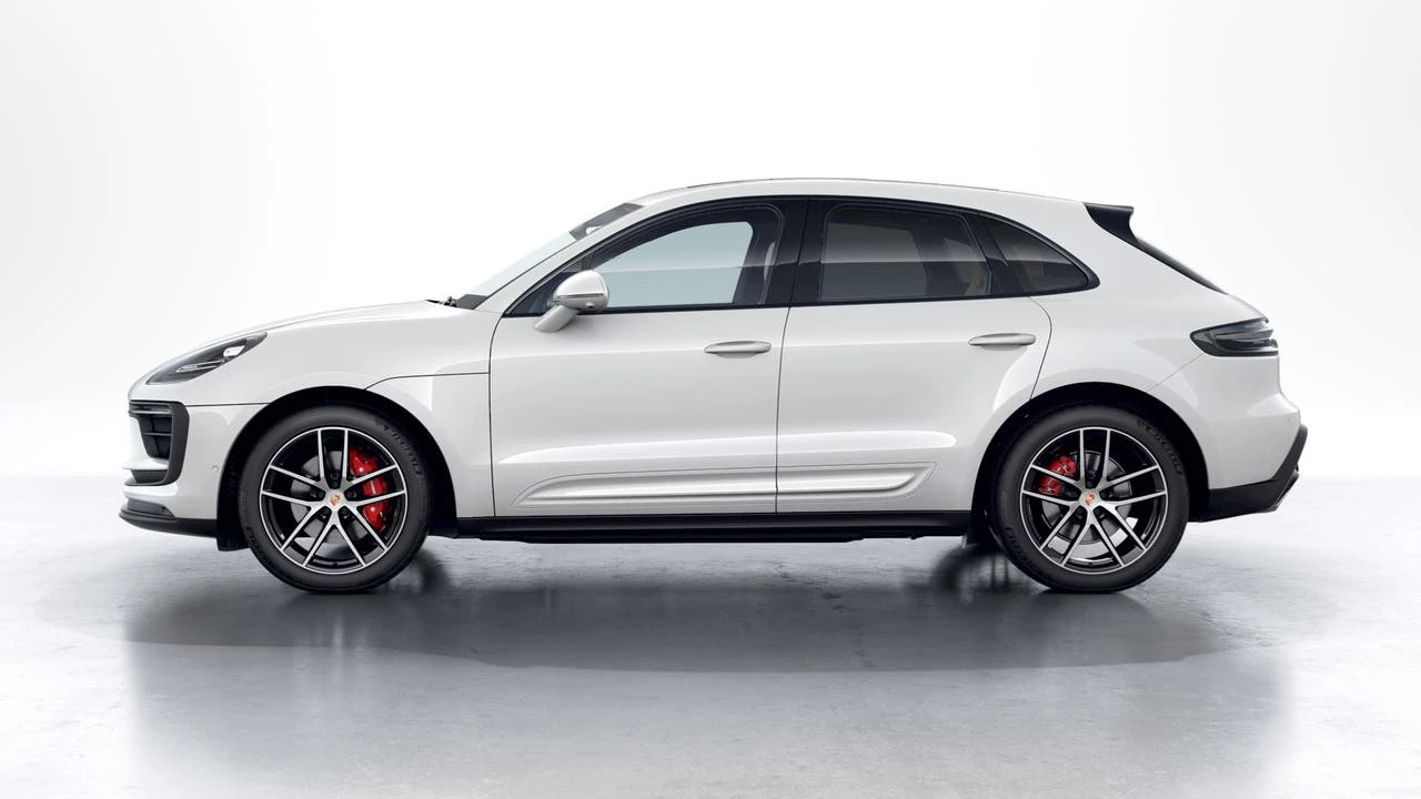 2026 Porsche Macan S - Image 2 of 10