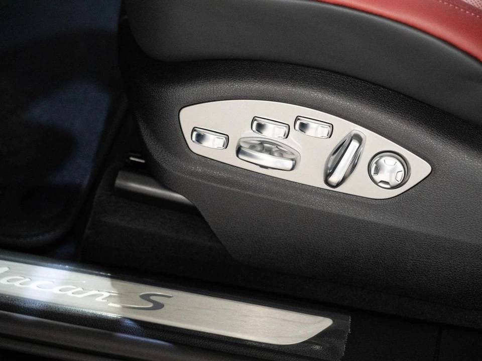 2026 Porsche Macan S - Image 13 of 29