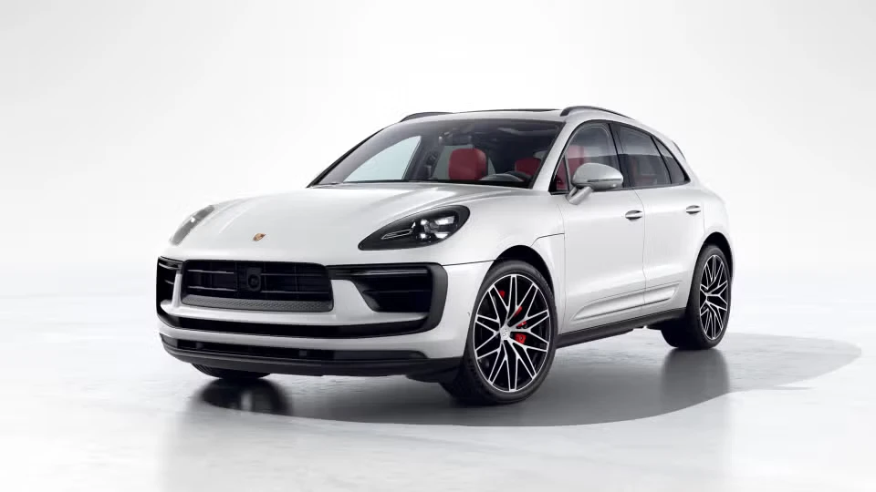 2026 Porsche Macan S - Image 3 of 31