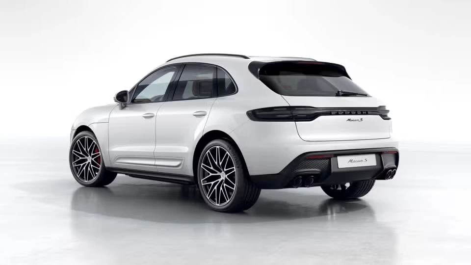 2026 Porsche Macan S - Image 19 of 31