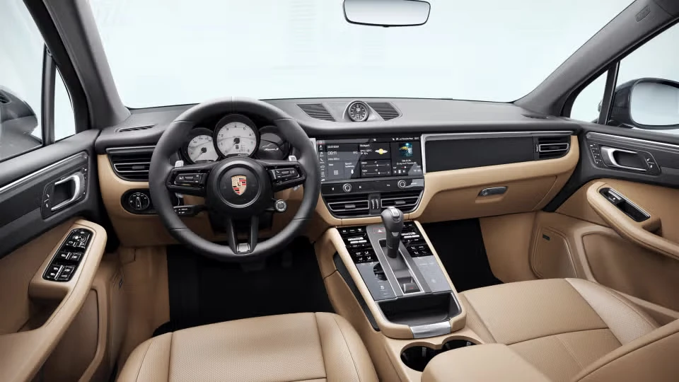2026 Porsche Macan S - Image 27 of 30