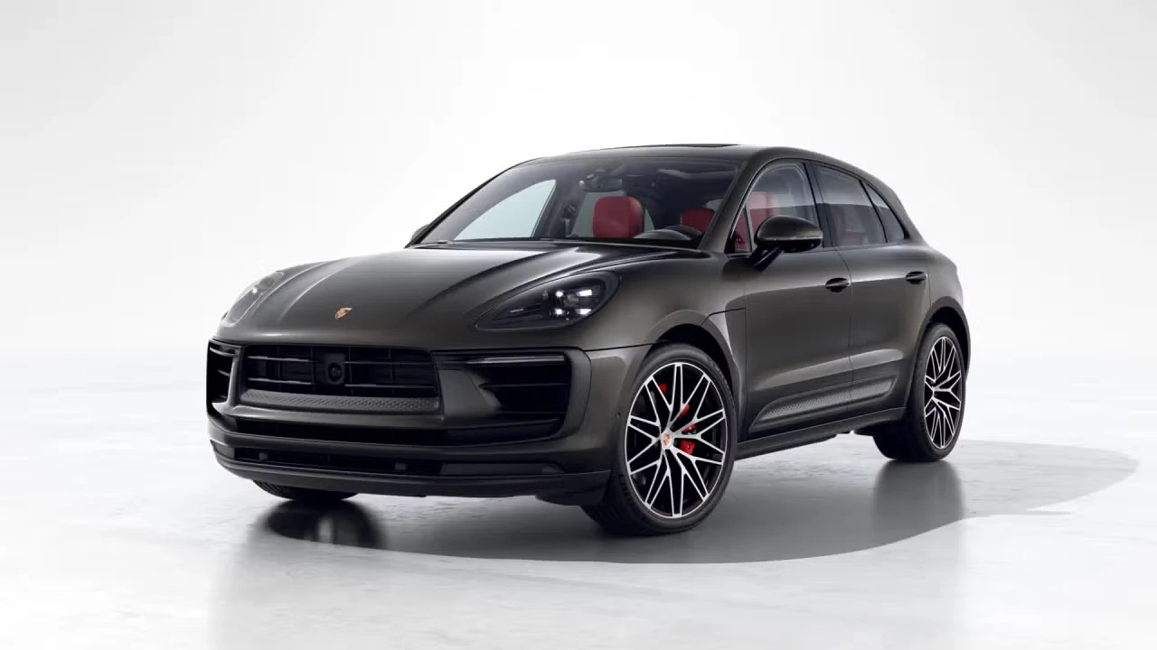 2026 Porsche Macan S - Image 4 of 30