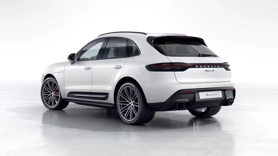 2026 Porsche Macan S - Image 19 of 30
