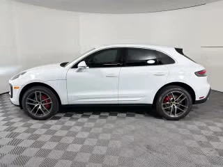 2026 Porsche Macan S - Image 9 of 31