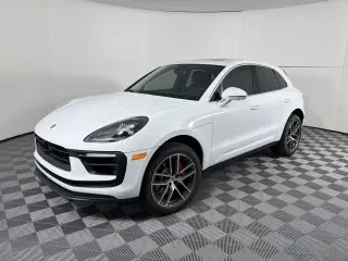 2026 Porsche Macan S - Image 5 of 31
