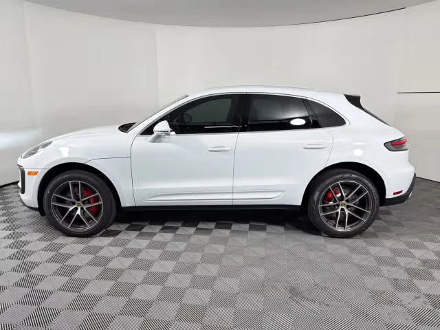 2026 Porsche Macan S - Image 10 of 31