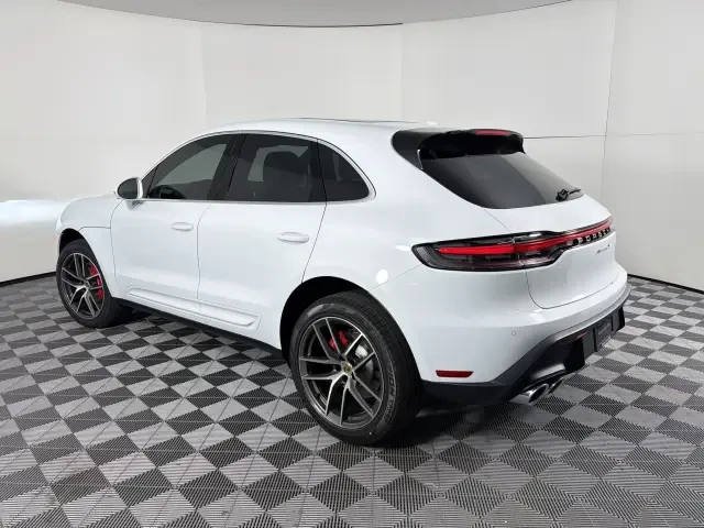 2026 Porsche Macan S - Image 22 of 31