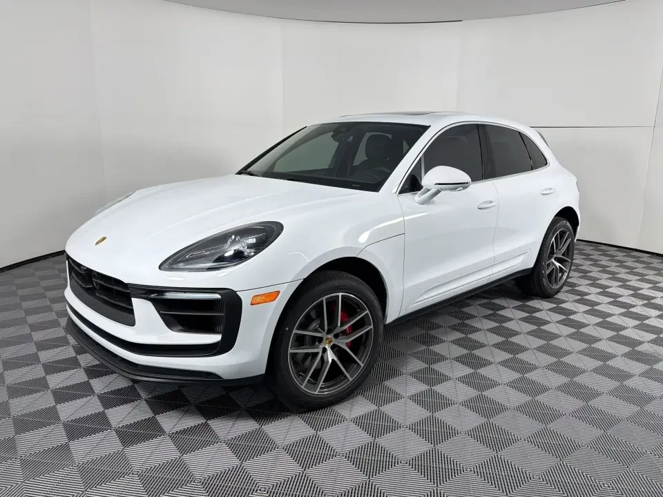 2026 Porsche Macan S - Image 7 of 31