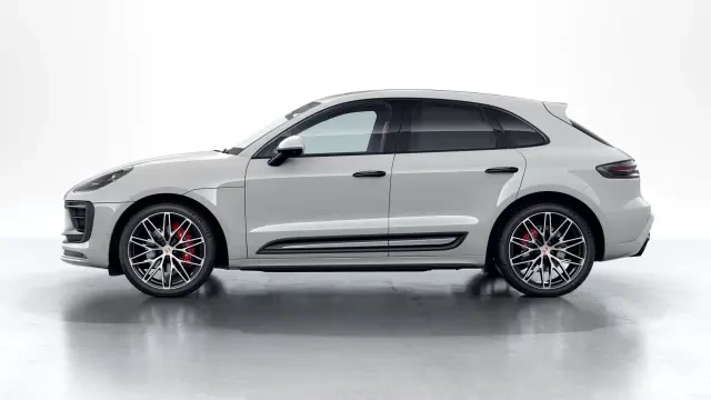 2026 Porsche Macan S - Image 14 of 31