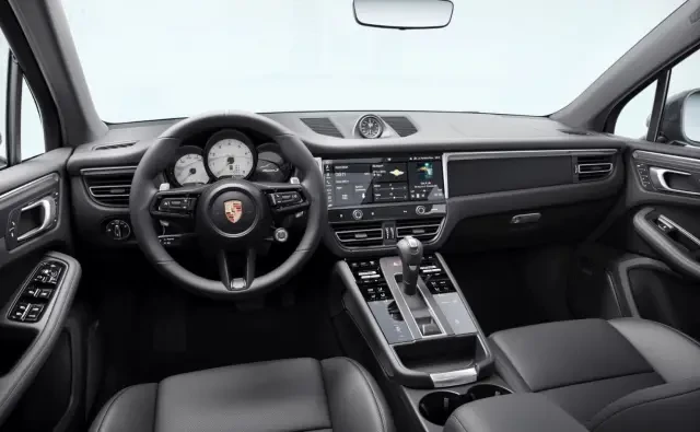 2026 Porsche Macan S - Image 30 of 31