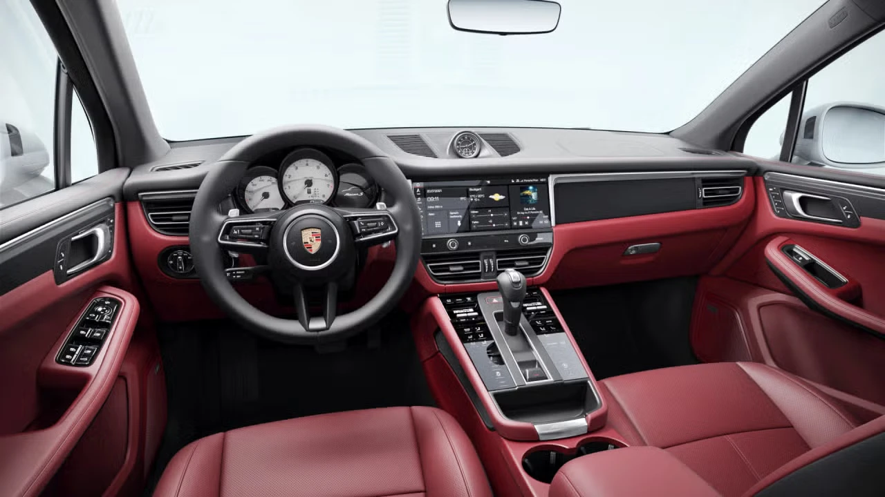 2026 Porsche Macan S - Image 28 of 31