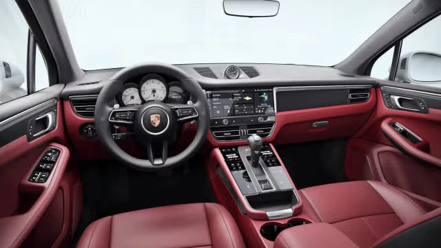 2026 Porsche Macan S - Image 26 of 31