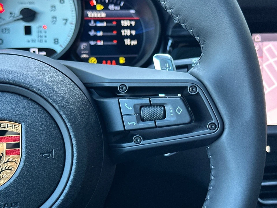 2026 Porsche Macan S - Image 31 of 31