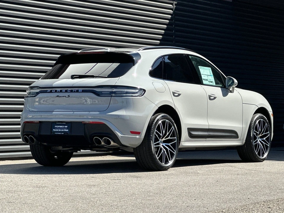 2026 Porsche Macan S - Image 8 of 31