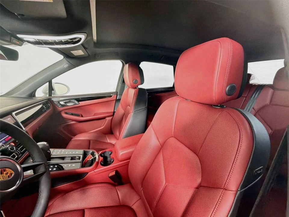 2026 Porsche Macan S - Image 5 of 5
