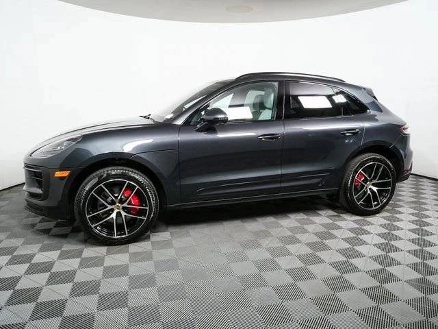 2026 Porsche Macan S - Image 2 of 5