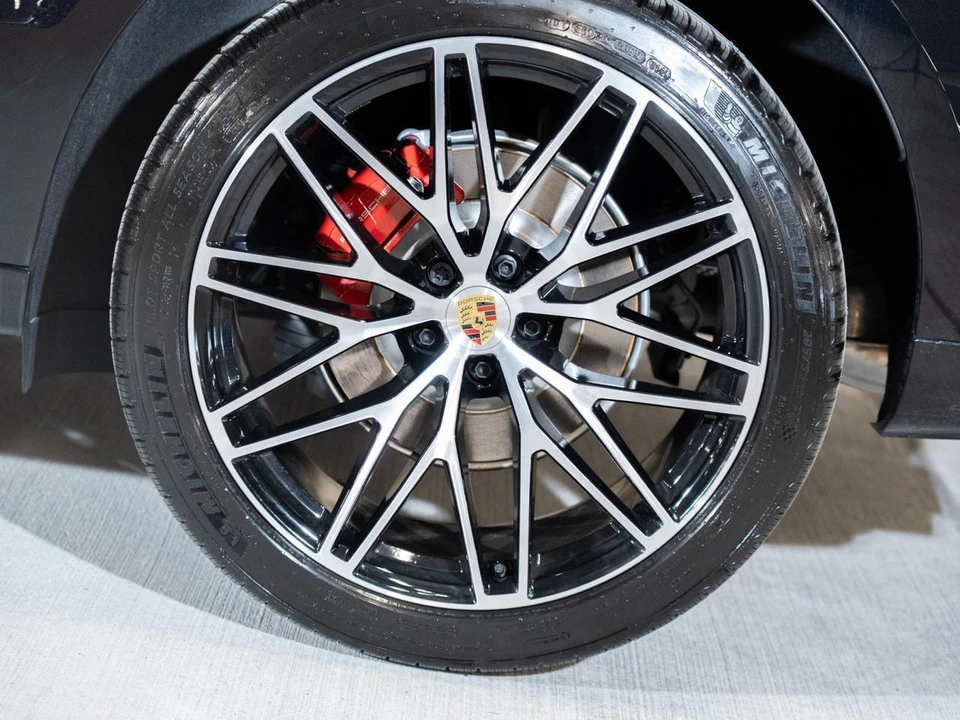 2026 Porsche Macan S - Image 11 of 27