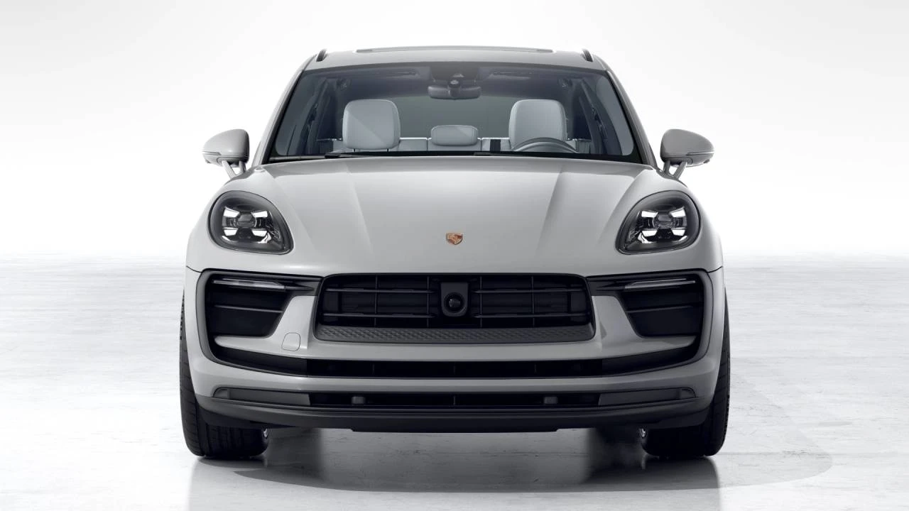 2026 Porsche Macan S - Image 8 of 10