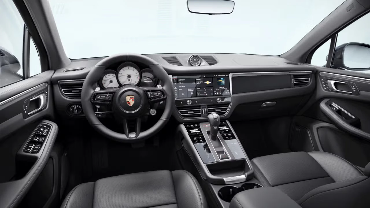 2026 Porsche Macan S - Image 28 of 31
