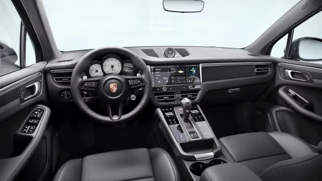 2026 Porsche Macan S - Image 26 of 31