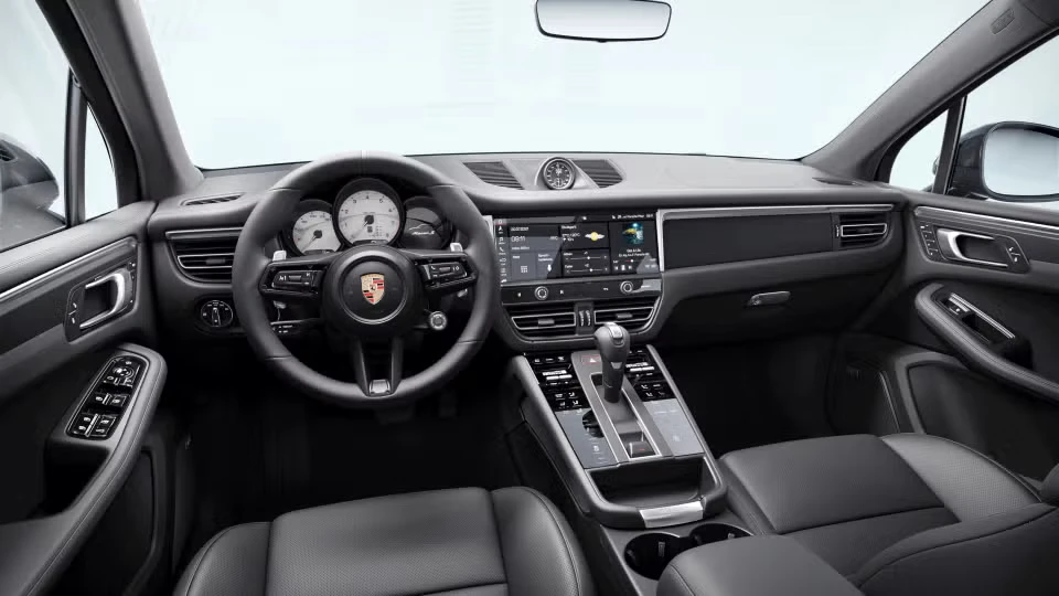 2026 Porsche Macan S - Image 27 of 31