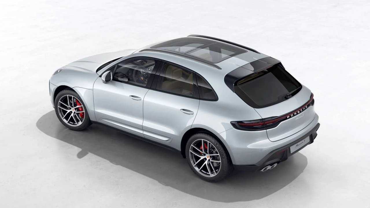 2026 Porsche Macan S - Image 4 of 10