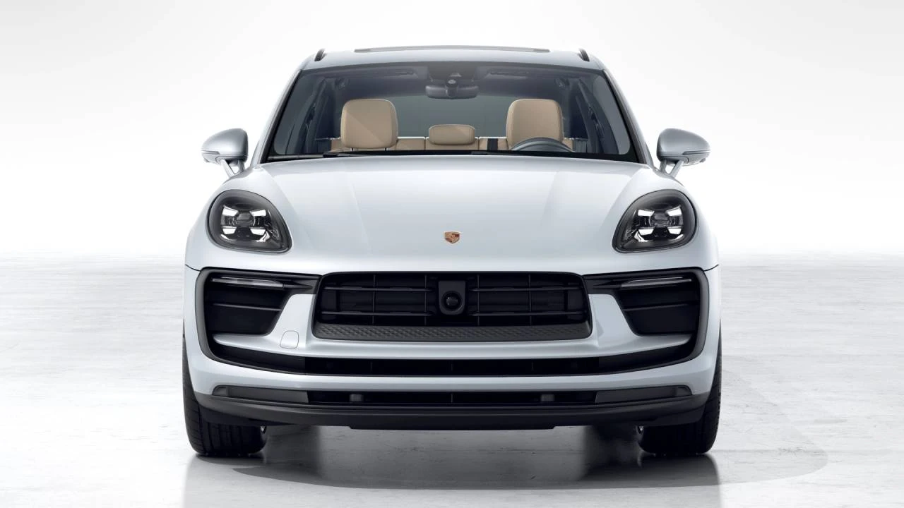 2026 Porsche Macan S - Image 8 of 10