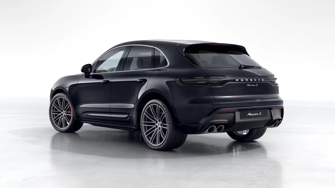 2026 Porsche Macan - Image 20 of 30