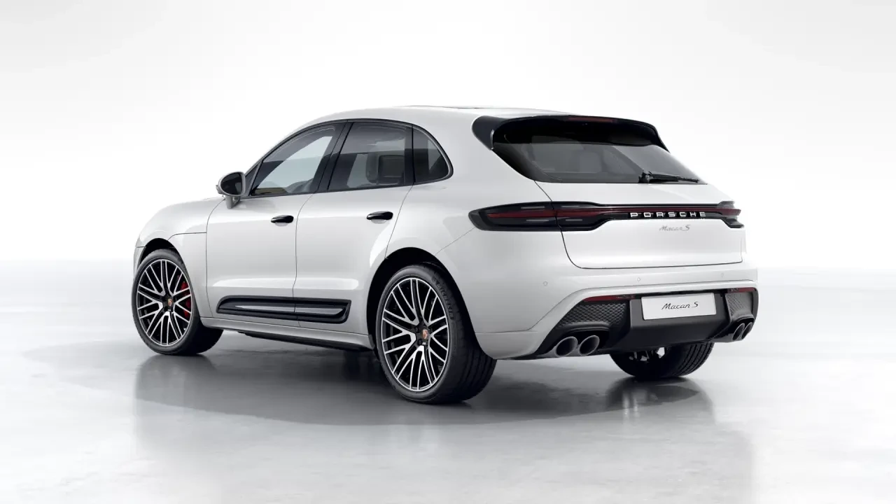 2026 Porsche Macan S - Image 24 of 30