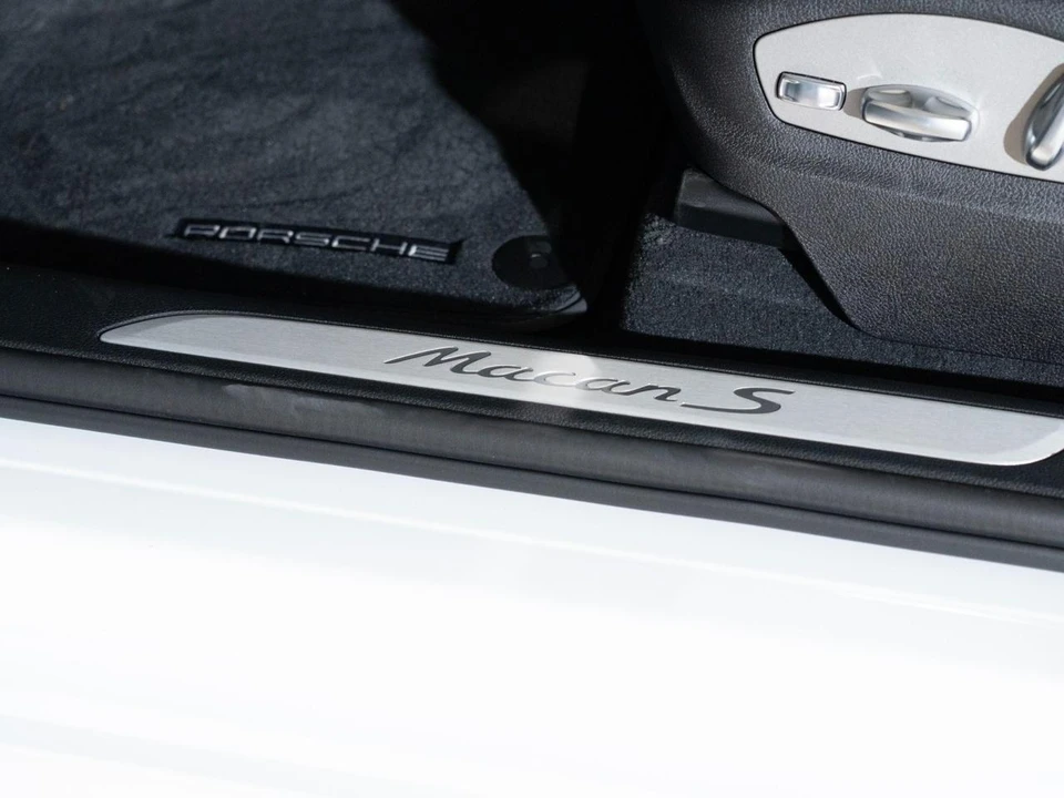 2026 Porsche Macan S - Image 12 of 29
