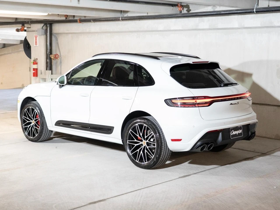 2026 Porsche Macan S - Image 3 of 29