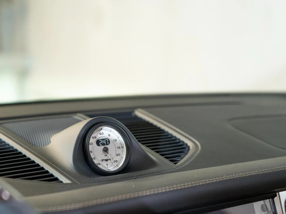 2026 Porsche Macan S - Image 19 of 28