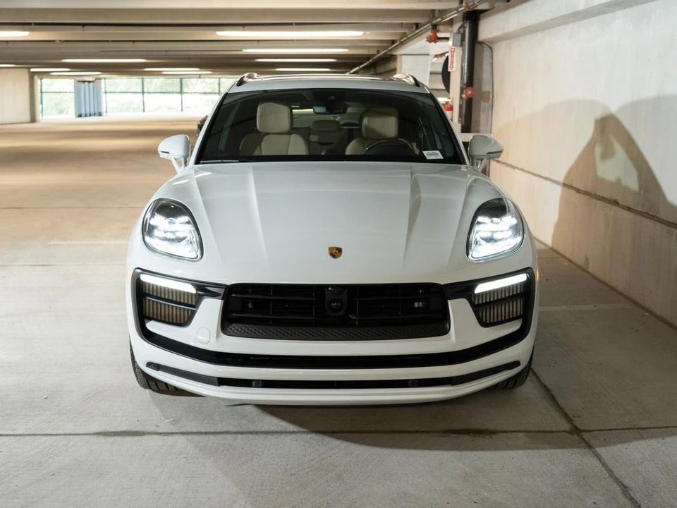 2026 Porsche Macan S - Image 6 of 28