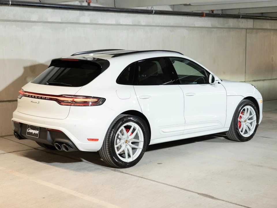 2026 Porsche Macan S - Image 9 of 28