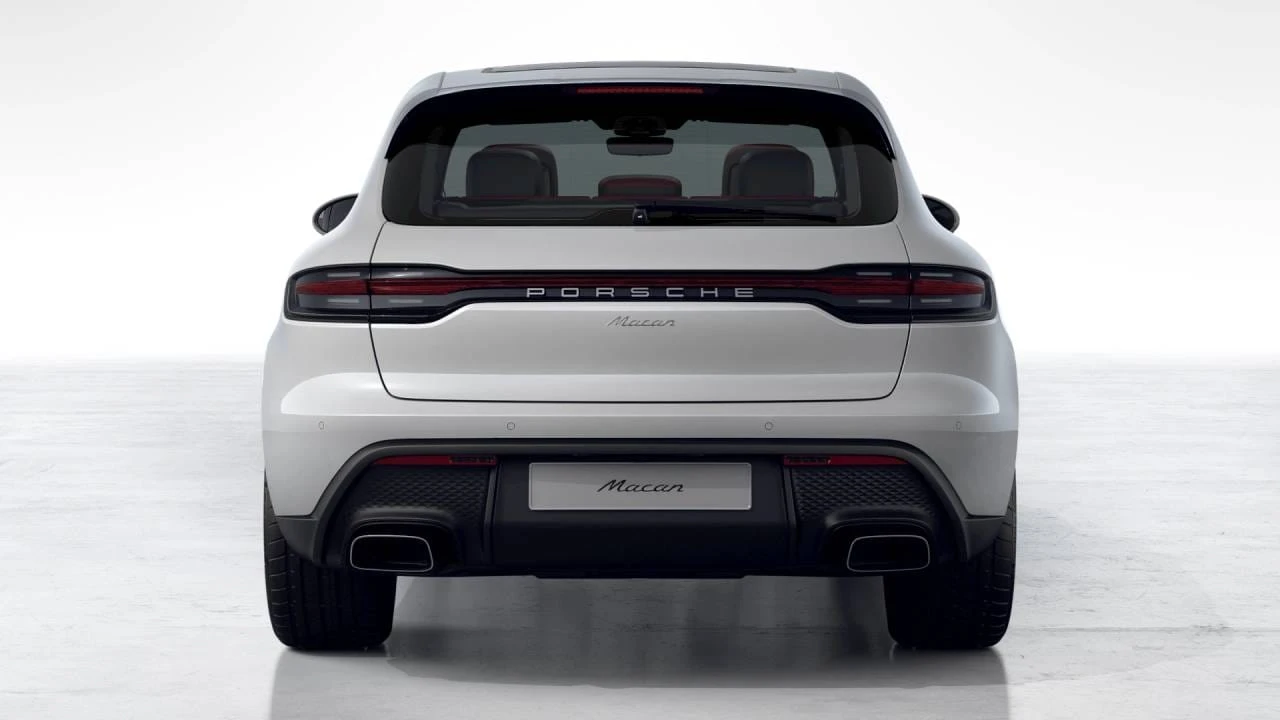 2026 Porsche Macan - Image 7 of 10