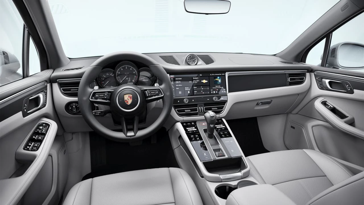 2026 Porsche Macan Electric - Image 9 of 10
