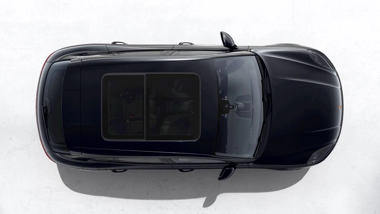 2026 Porsche Macan - Image 5 of 10