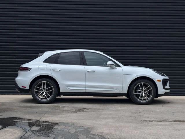 2026 Porsche Macan - Image 8 of 27