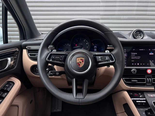 2026 Porsche Macan - Image 14 of 27