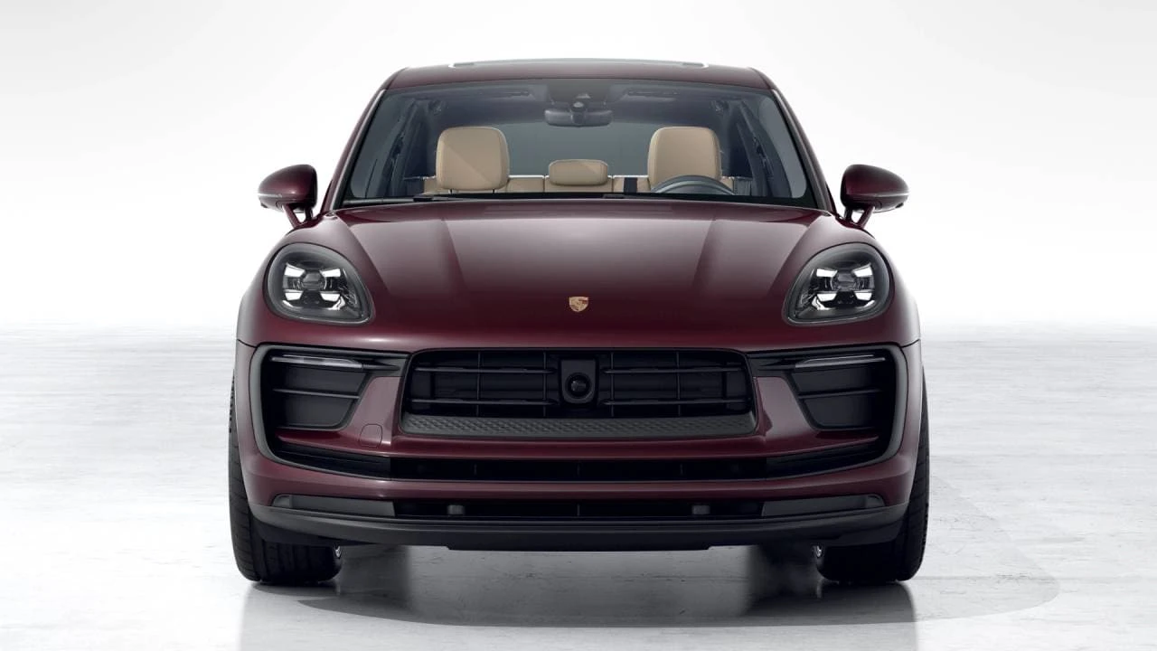 2026 Porsche Macan - Image 8 of 10