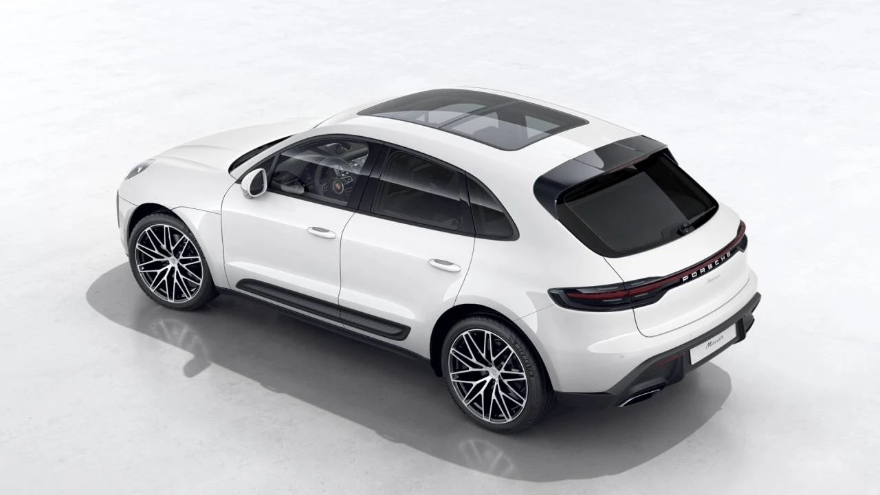2026 Porsche Macan - Image 4 of 10