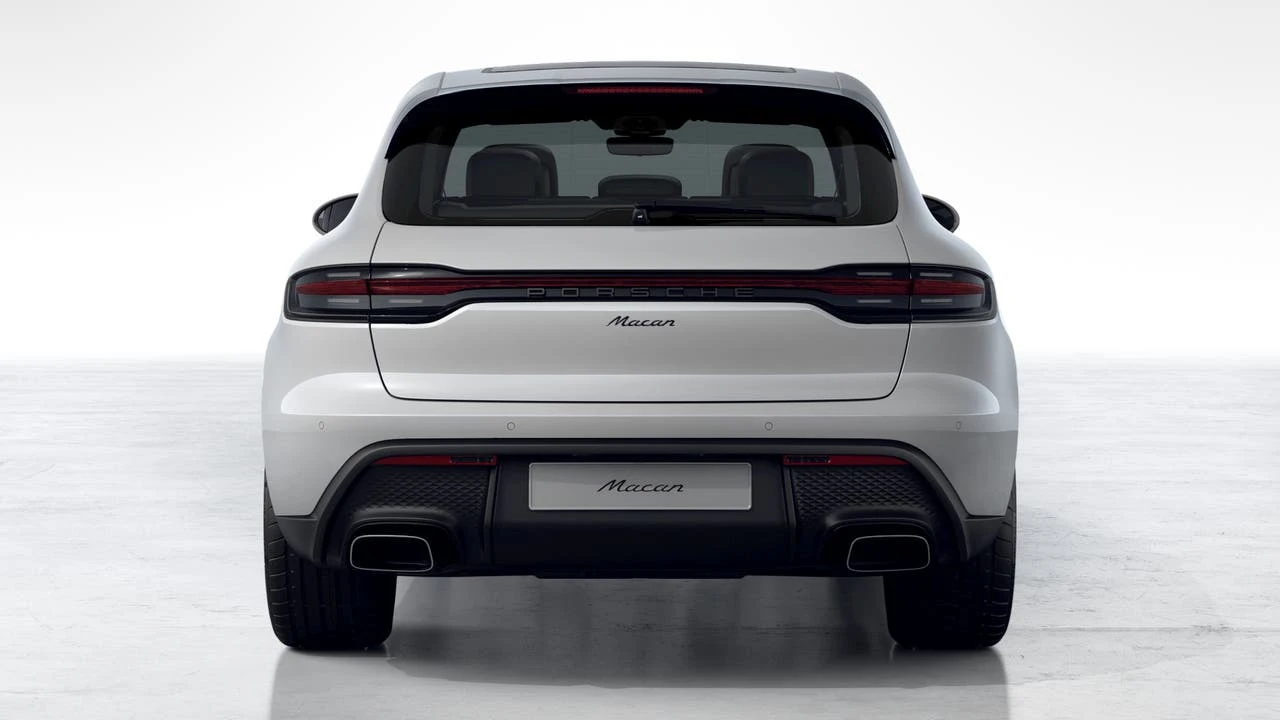 2026 Porsche Macan - Image 7 of 10