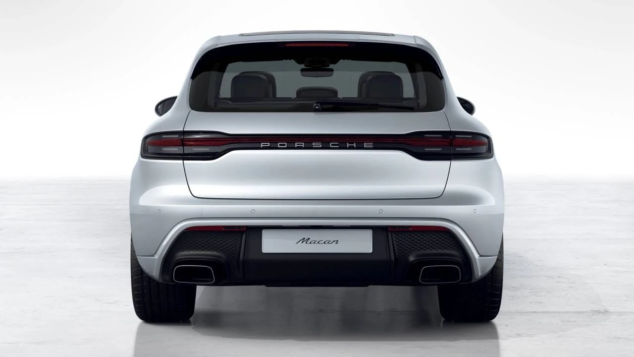 2026 Porsche Macan - Image 7 of 10