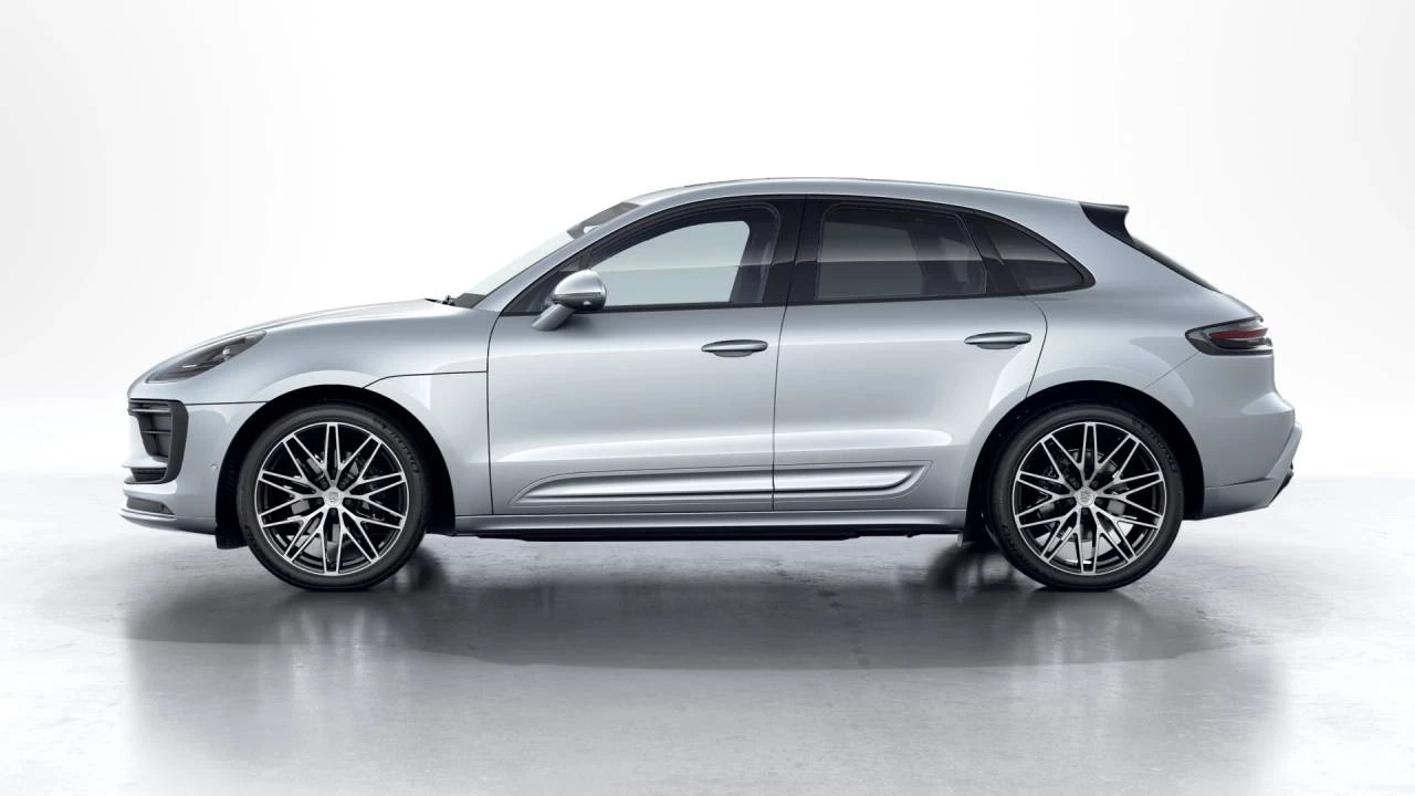 2026 Porsche Macan - Image 2 of 10