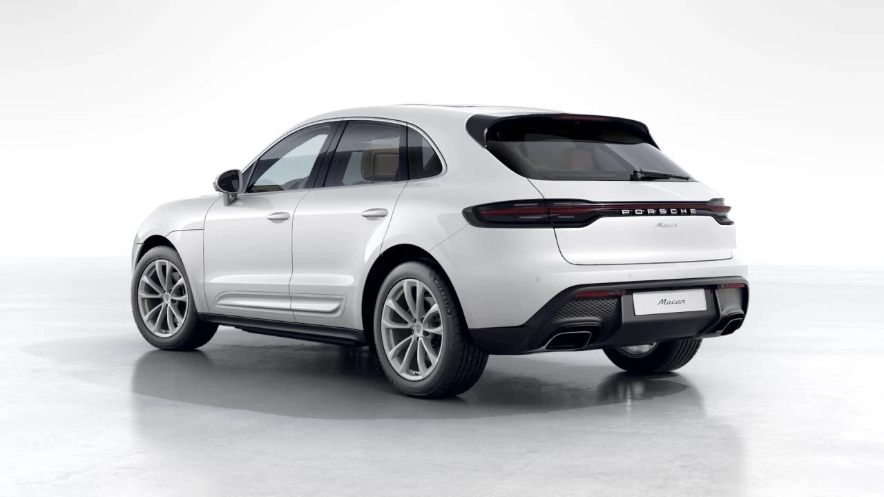 2026 Porsche Macan - Image 3 of 10