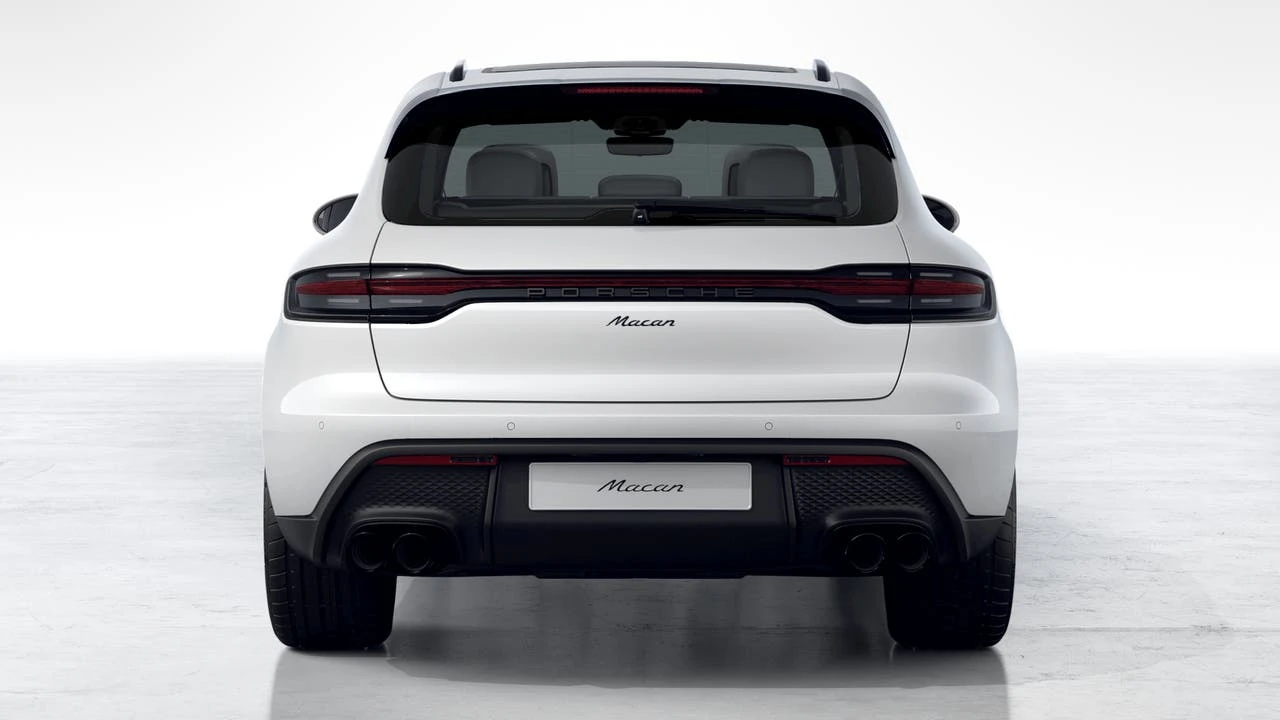 2026 Porsche Macan Electric - Image 7 of 10