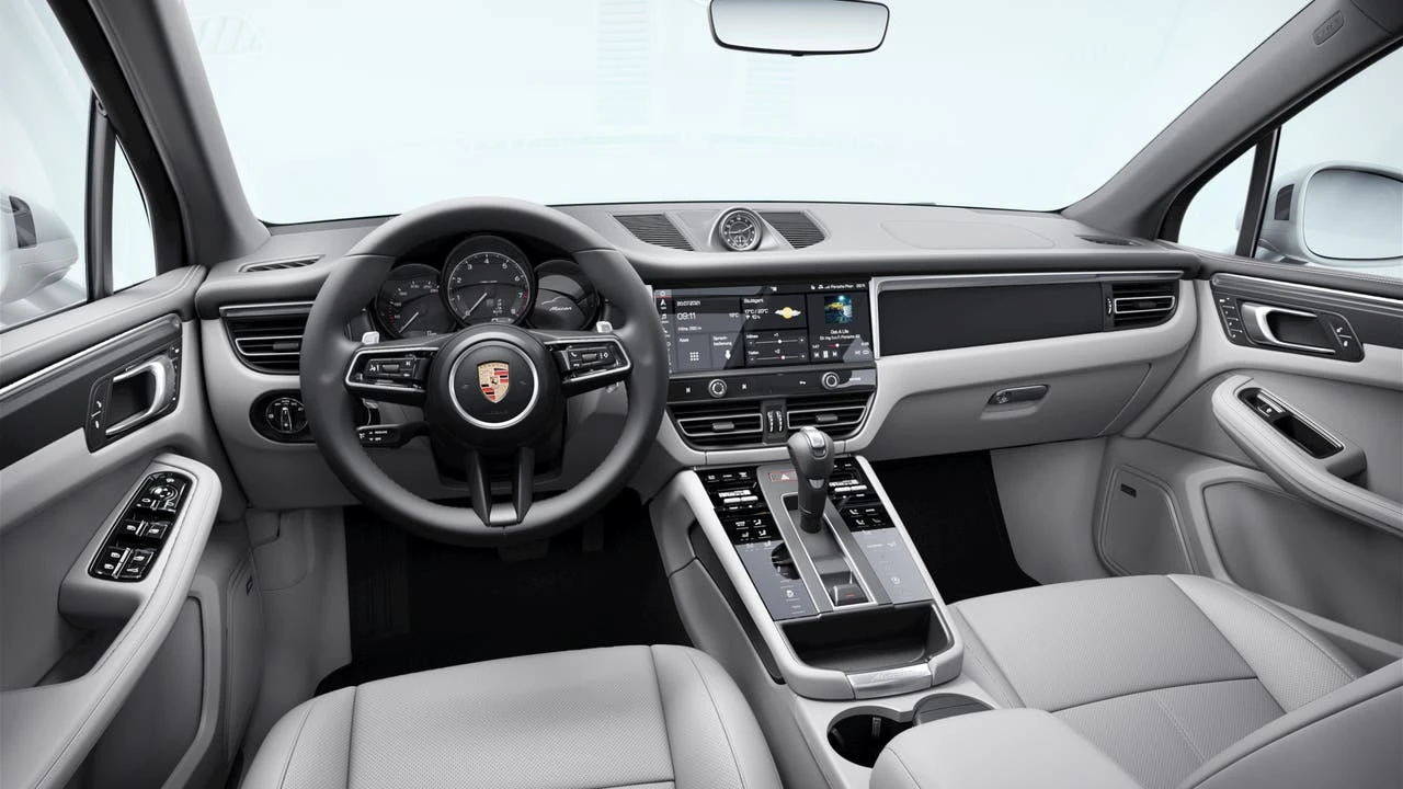2026 Porsche Macan Electric - Image 9 of 10